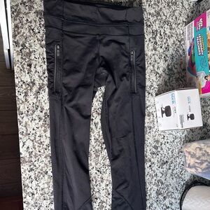 COPY - Lululemon leggings!